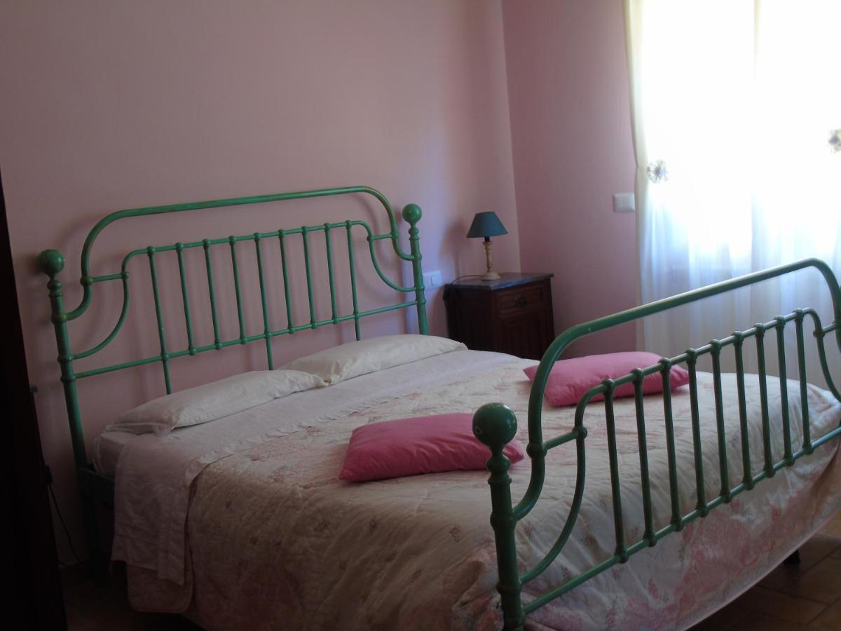 Agriturismo Camera Rosa Todi Esterno foto